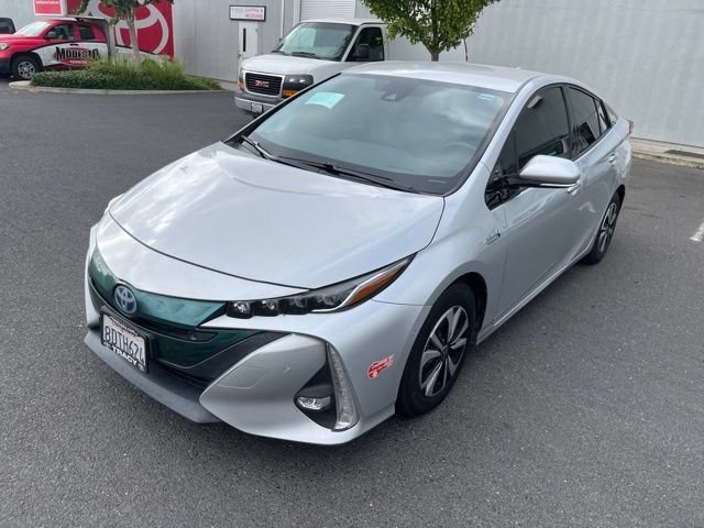 Used 2017 Toyota Prius Prime Advanced w/ Carpet Mat Package FWD image 1