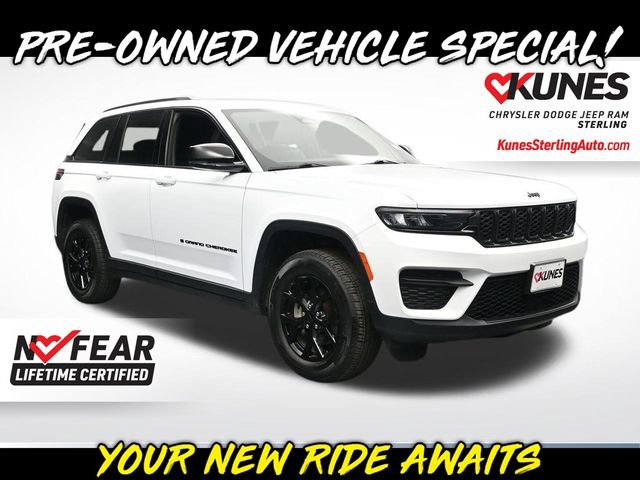 Used 2025 Jeep Grand Cherokee Altitude AWD/4WD video 1