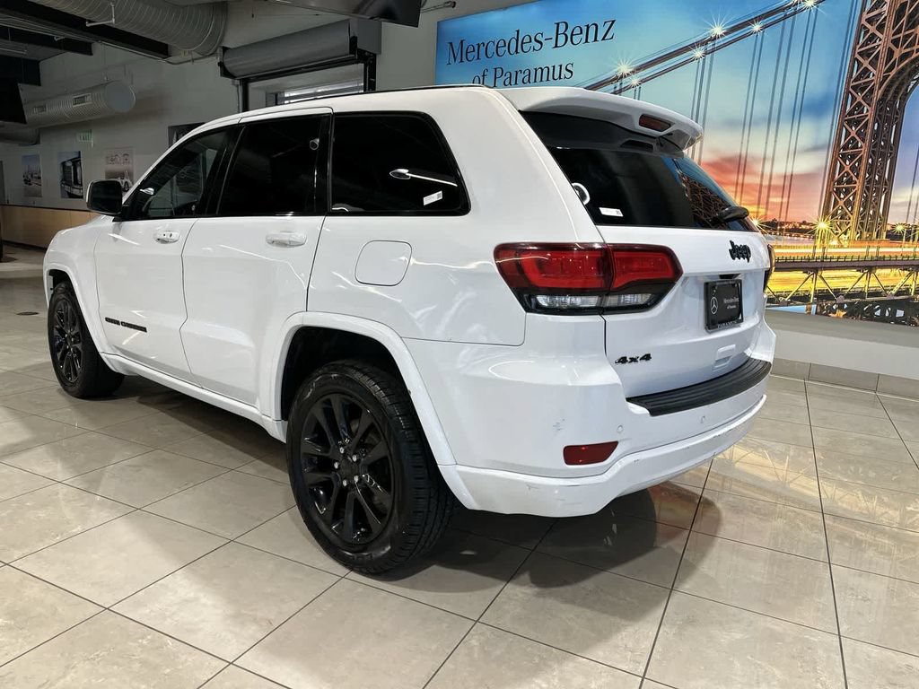Used 2019 Jeep Grand Cherokee Altitude AWD/4WD image 20