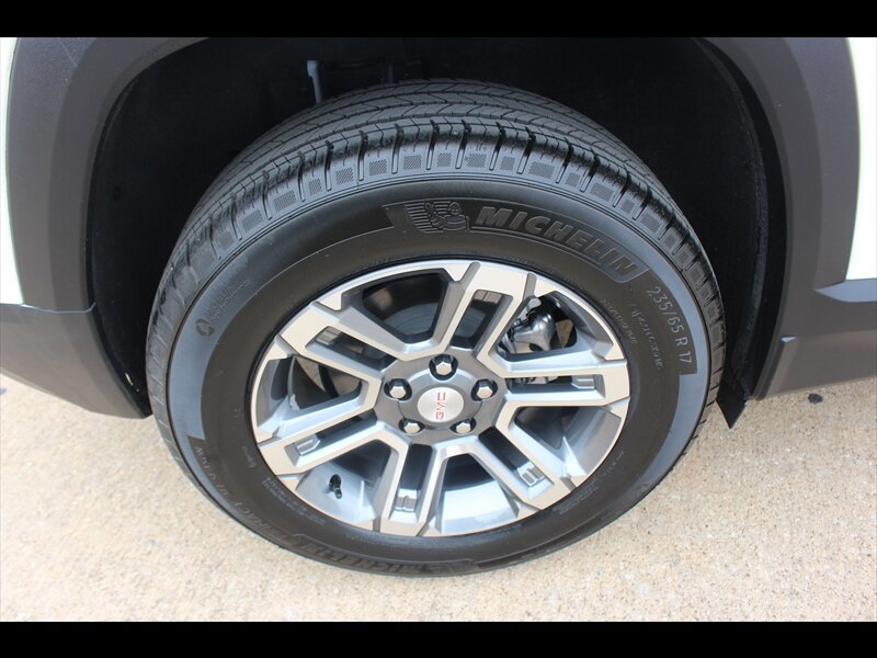 Used 2026 GMC Terrain Elevation FWD image 30