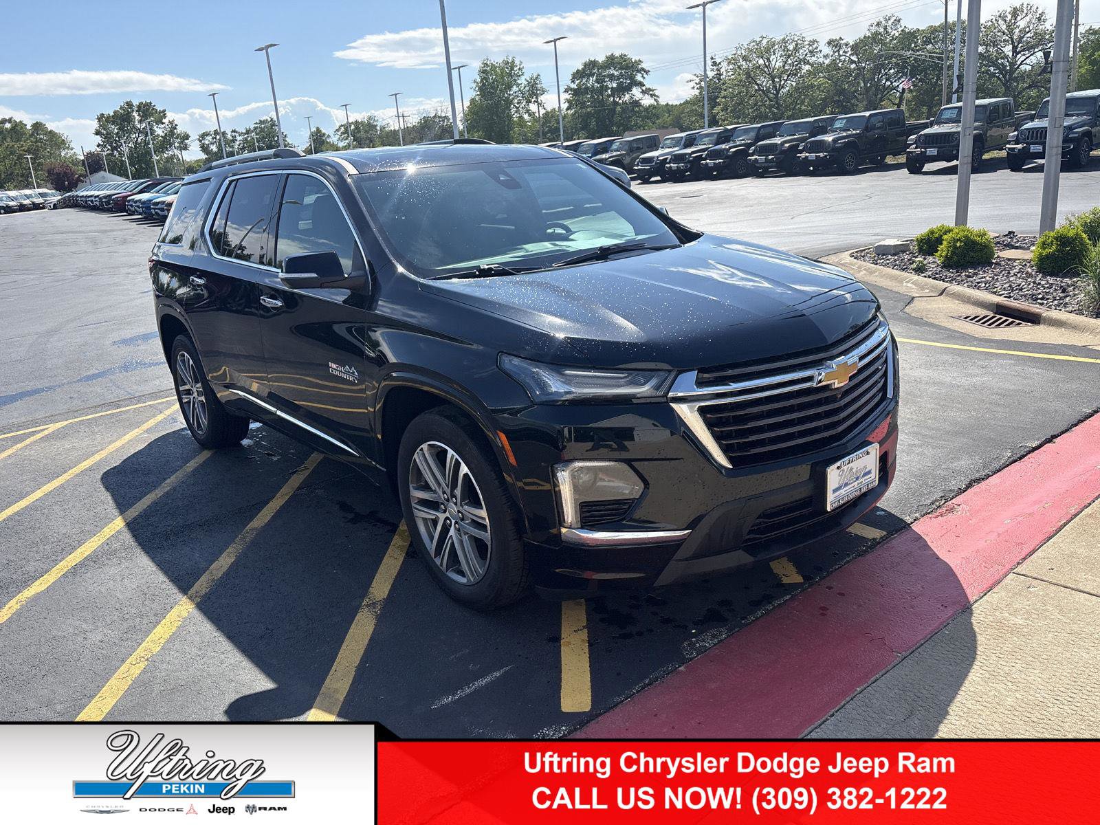 Used 2023 Chevrolet Traverse High Country