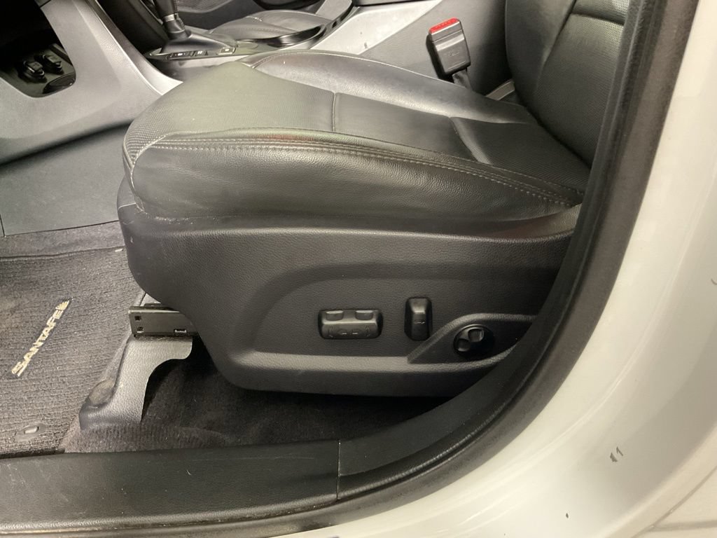 Used 2018 Hyundai Santa Fe Sport w/ 2.0T Ultimate Tech Package 05 AWD/4WD image 24