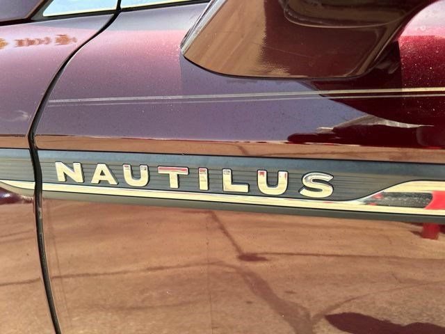 Used 2020 Lincoln Nautilus Reserve w/ Cargo Utility Package FWD image 63