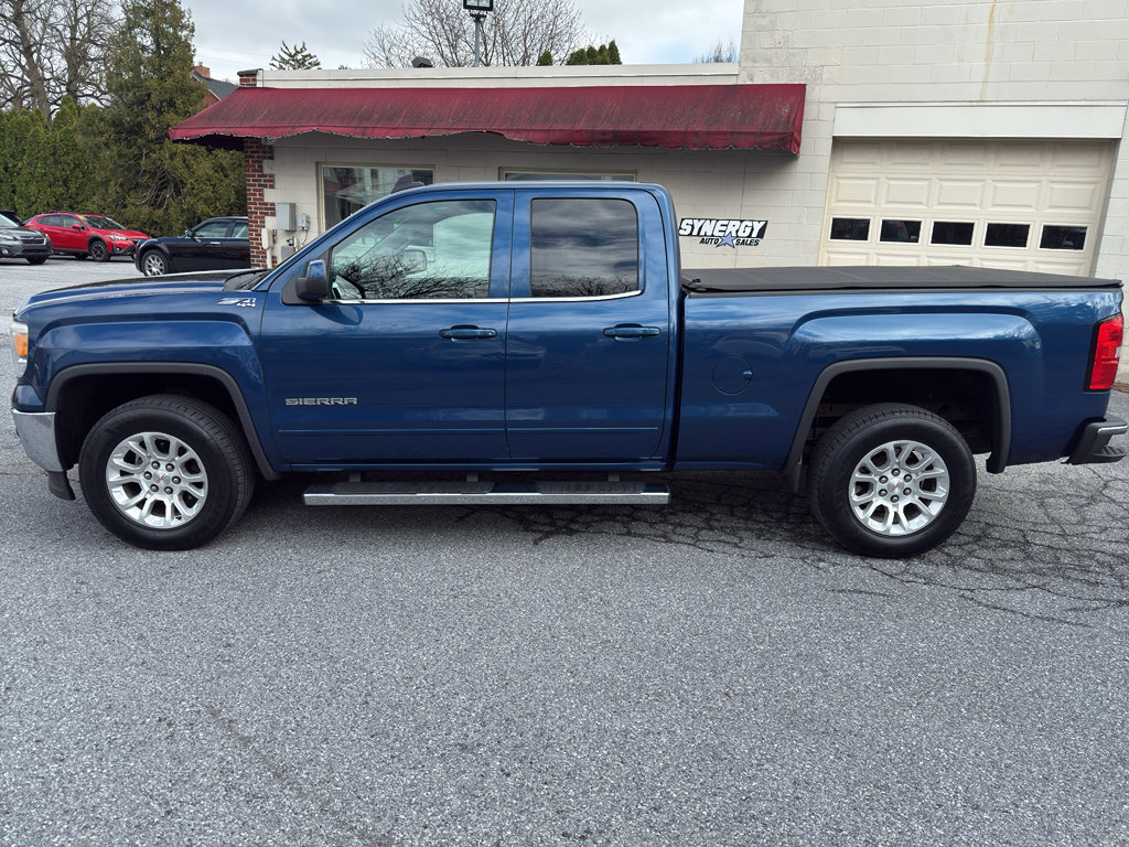 Used 2015 GMC Sierra 1500 SLE w/ SLE Value Package image 2