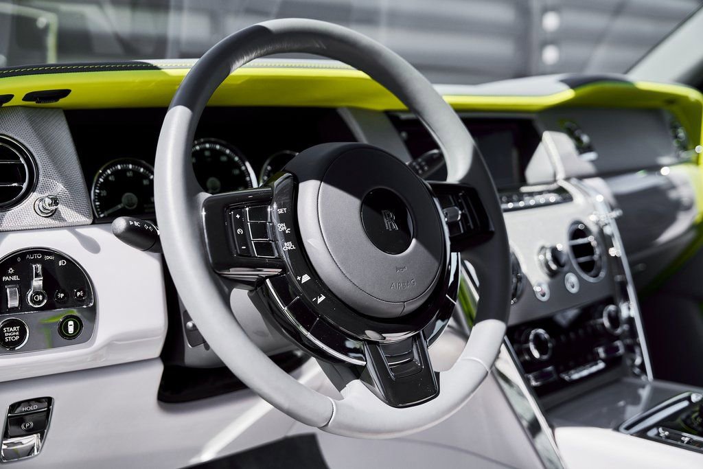 Used 2024 Rolls-Royce Cullinan image 49