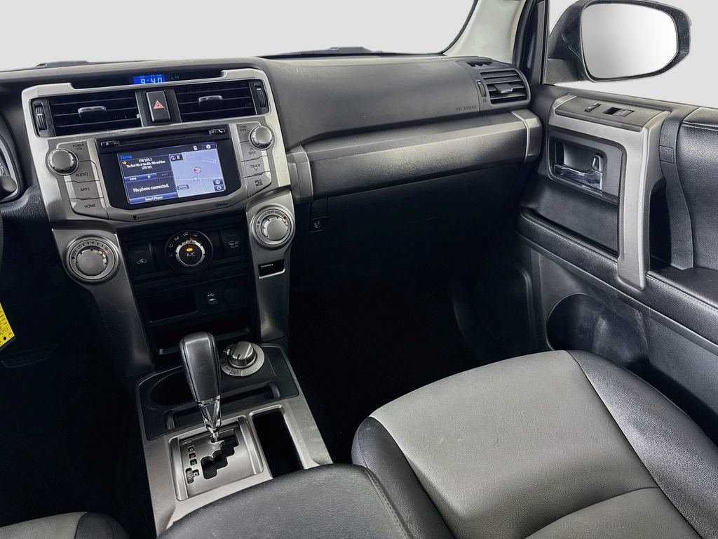 Used 2015 Toyota 4Runner SR5 Premium AWD/4WD image 25