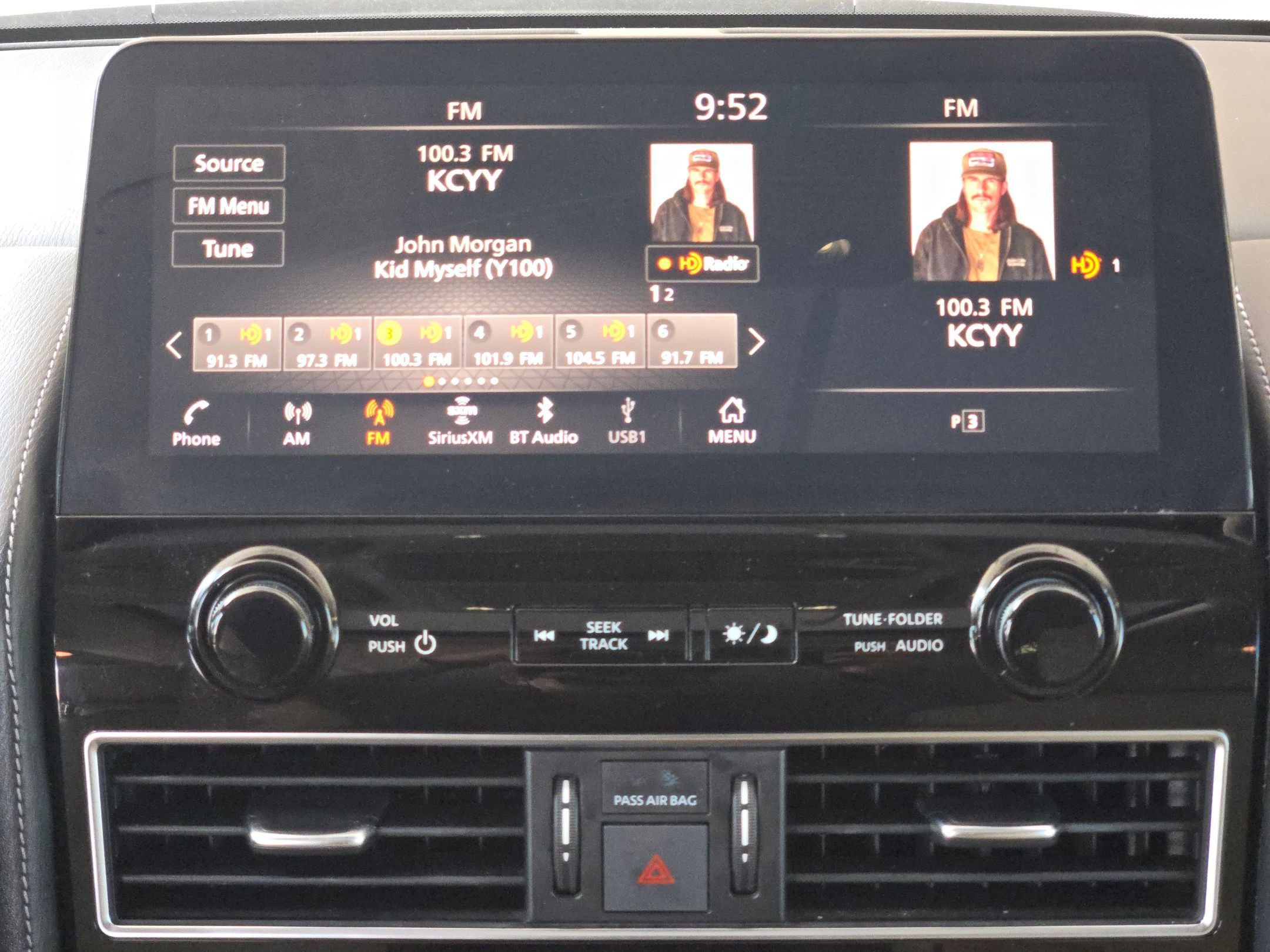 Used 2023 Nissan Armada SL w/ Cargo Package image 17