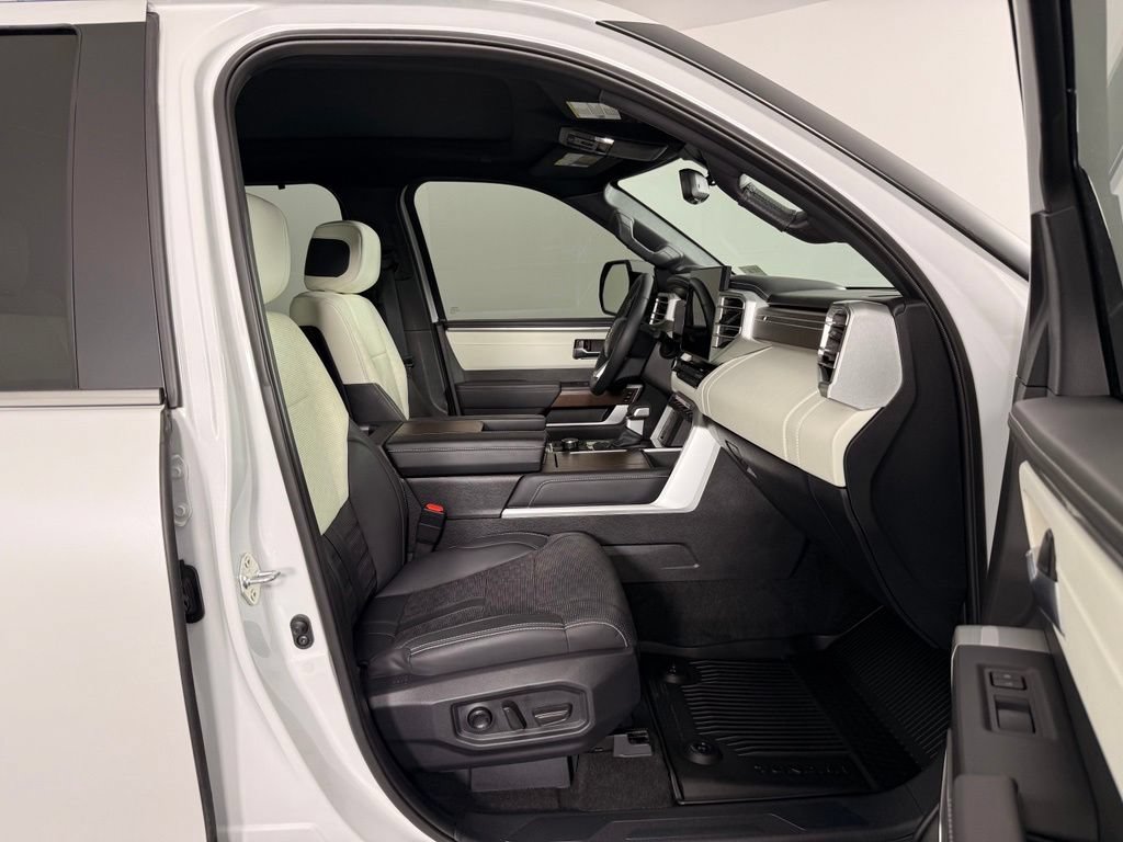 Certified 2025 Toyota Tundra Capstone AWD/4WD image 19