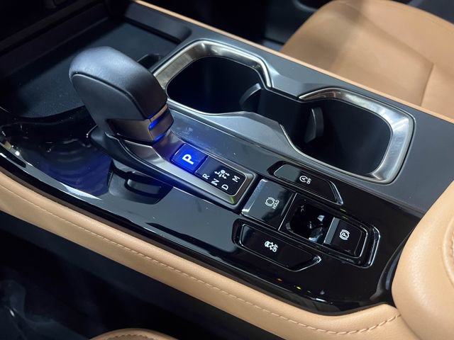 Used 2025 Lexus NX 250 FWD image 20
