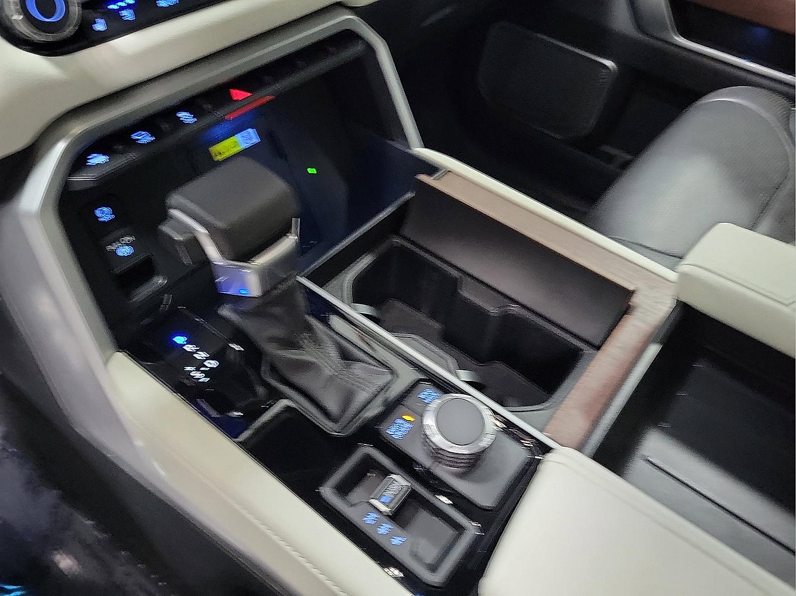 Used 2023 Toyota Tundra Capstone image 11