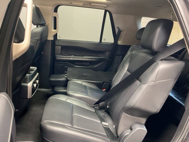Used 2024 Ford Expedition XLT AWD/4WD image 19