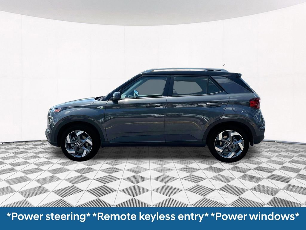 New 2025 Hyundai Venue Limited image 4