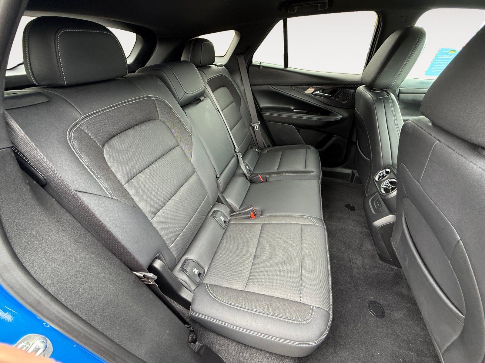 Used 2024 Chevrolet Blazer EV LT AWD/4WD image 18