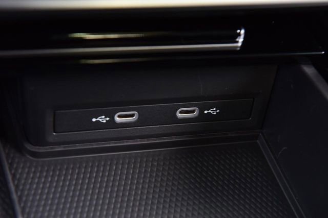 New 2026 Volkswagen Atlas SE image 16