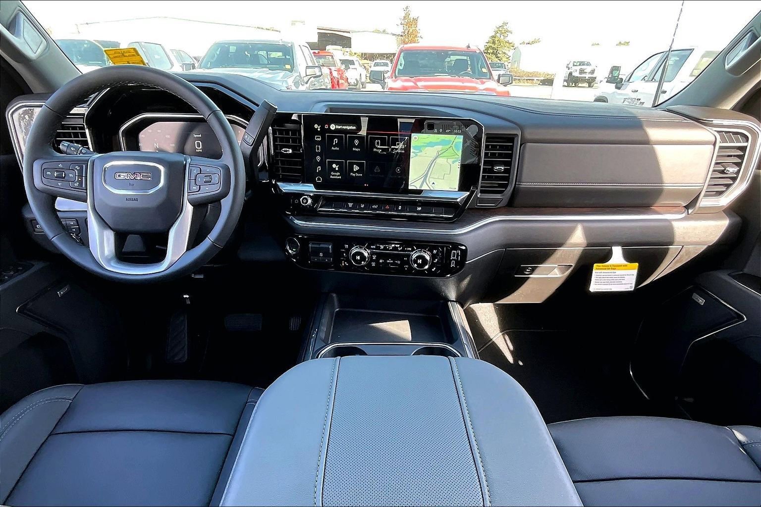 New 2026 GMC Sierra 3500 SLT w/ SLT Convenience Package AWD/4WD image 5