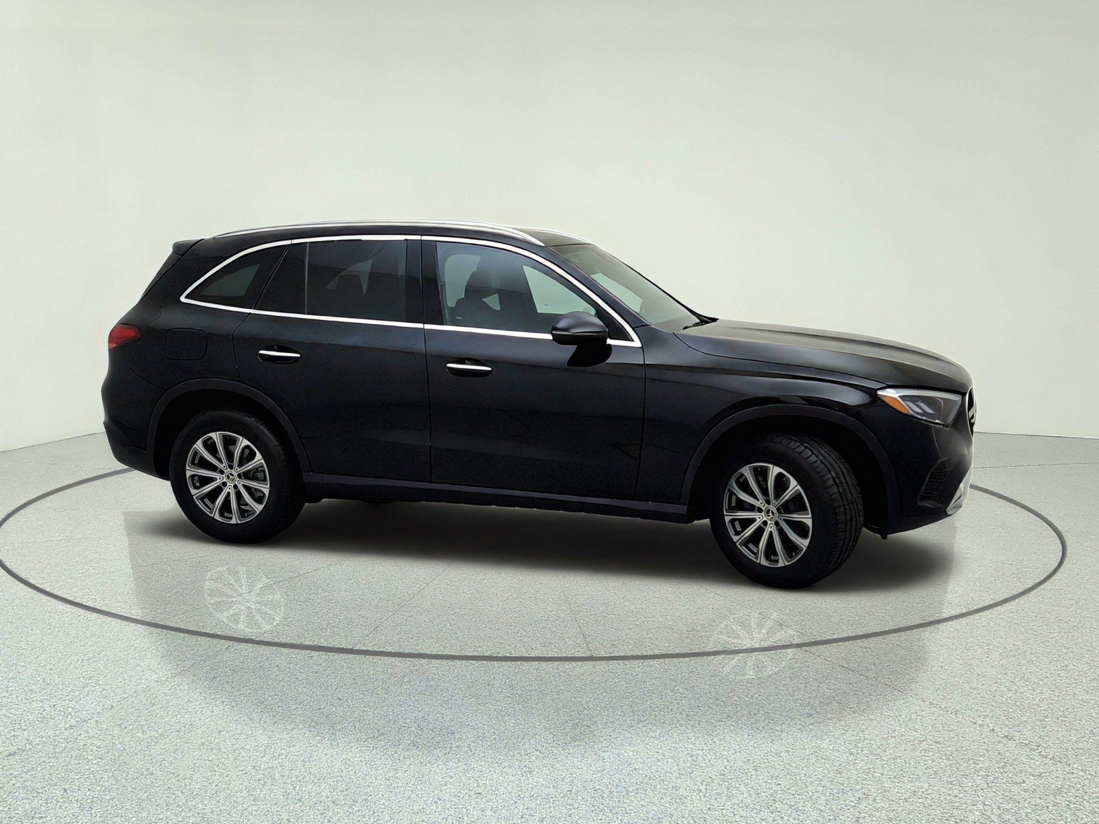 Certified 2026 Mercedes-Benz GLC 300 4MATIC image 6
