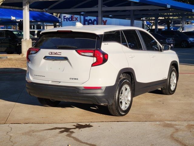 Used 2024 GMC Terrain SLE image 14