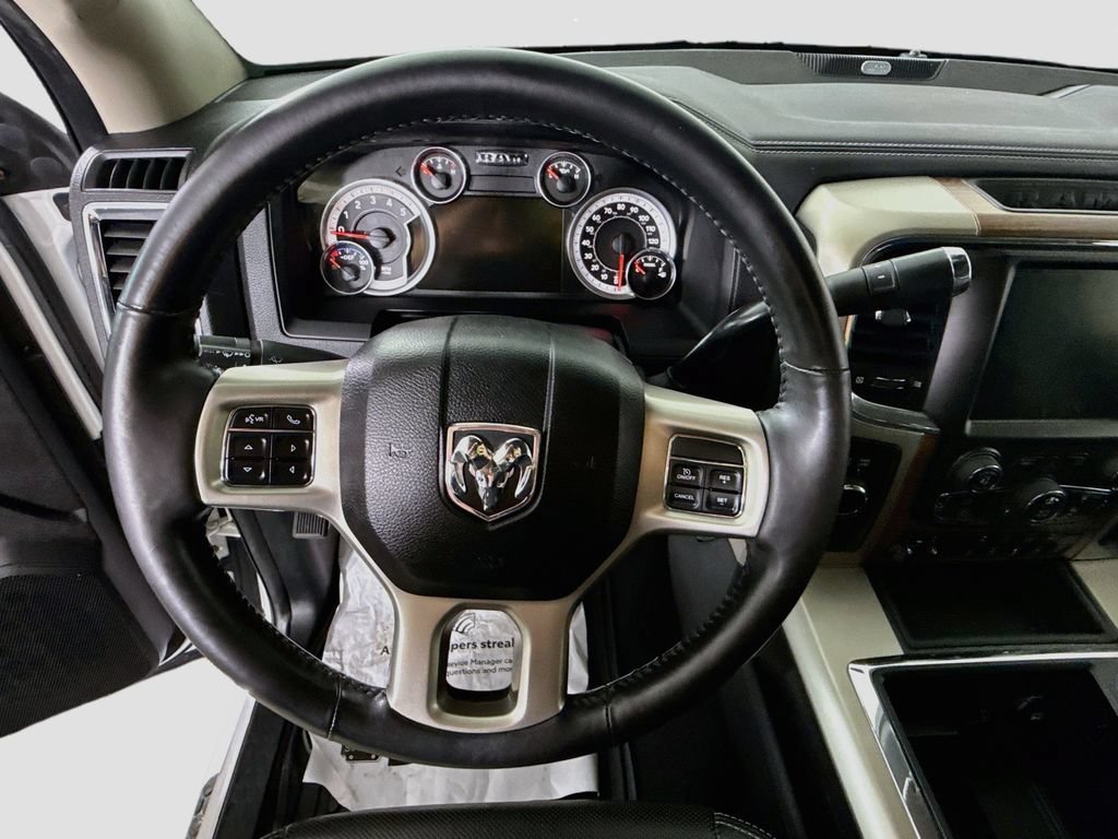 Used 2014 RAM 3500 Laramie AWD/4WD image 19