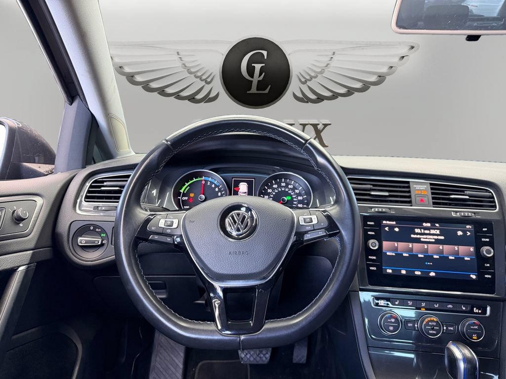 Used 2019 Volkswagen e-Golf SE w/ Driver Assistance Package FWD image 12