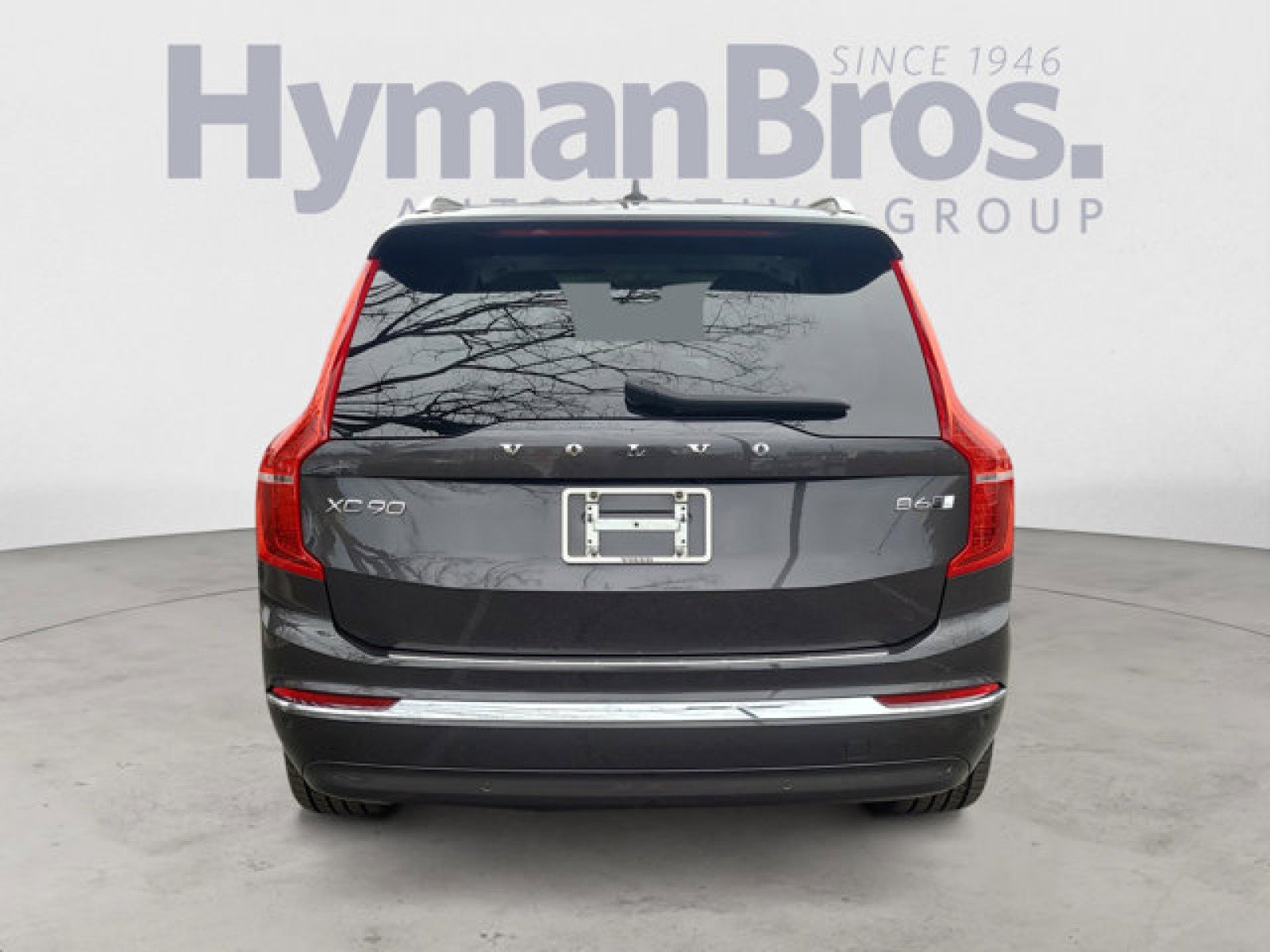 Used 2023 Volvo XC90 B6 Plus w/ Protection Package image 4