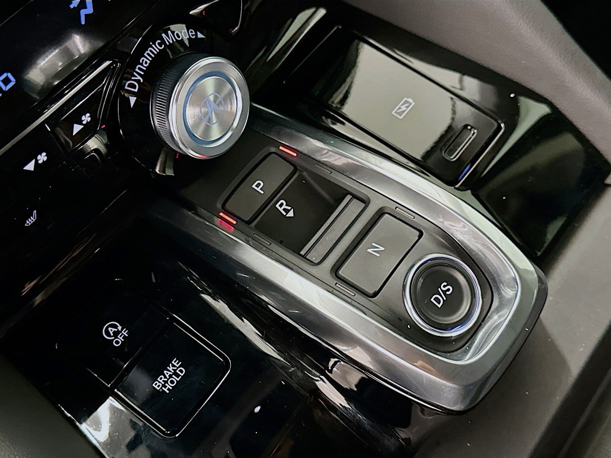Used 2025 Acura MDX SH-AWD image 25