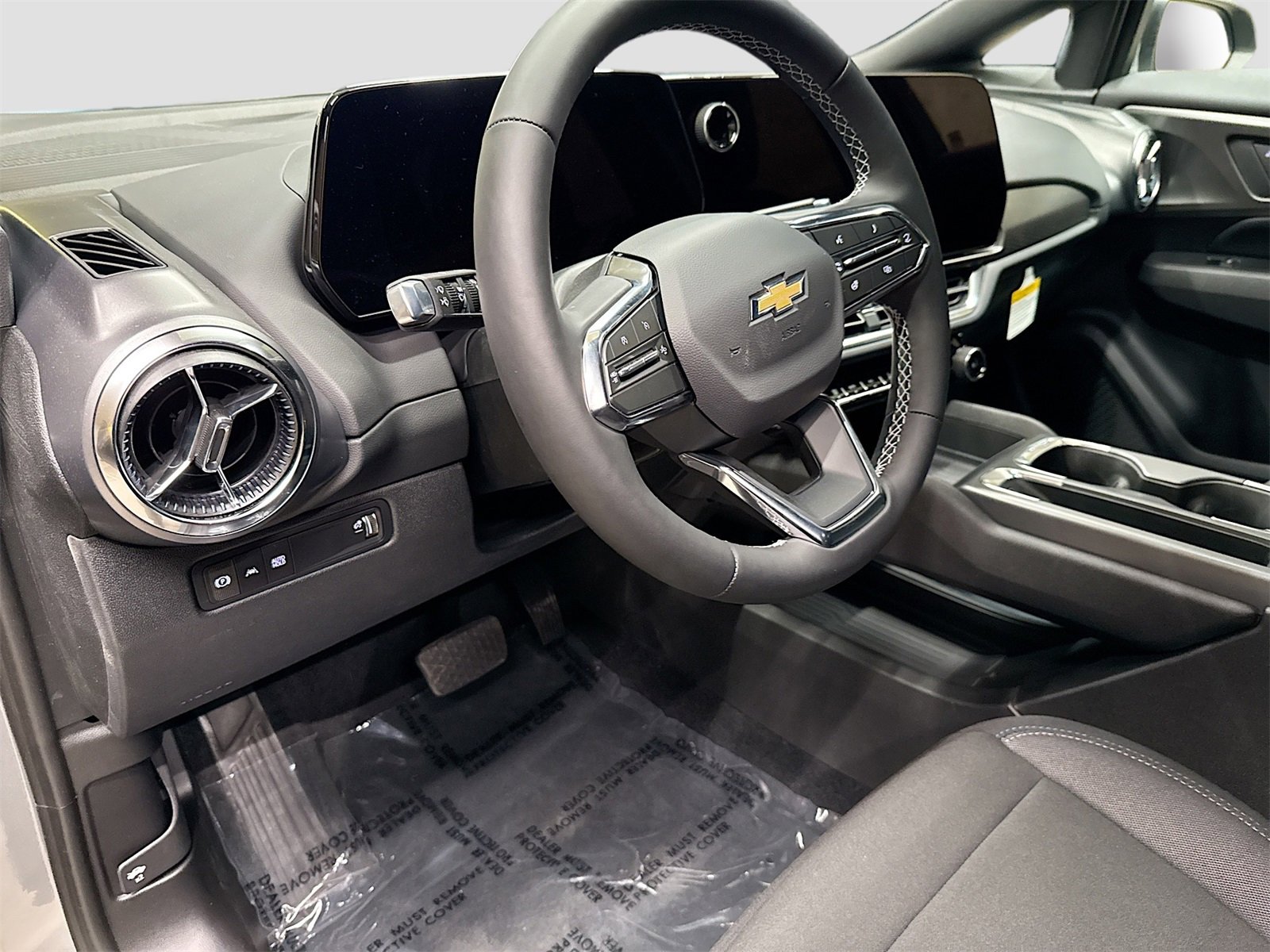 New 2026 Chevrolet Equinox EV LT w/ Comfort Package image 9