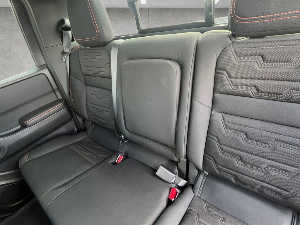 New 2025 Nissan Frontier PRO-4X image 22
