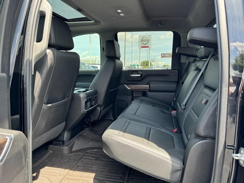 Used 2020 GMC Sierra 2500 Denali w/ Denali Ultimate Package AWD/4WD image 10