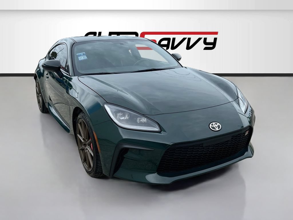 Used 2025 Toyota GR86 Hakone Edition RWD image 1