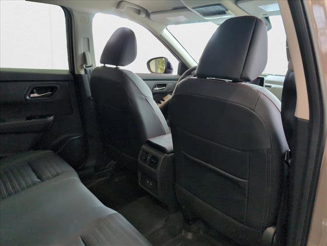 New 2026 Nissan Rogue SV image 18