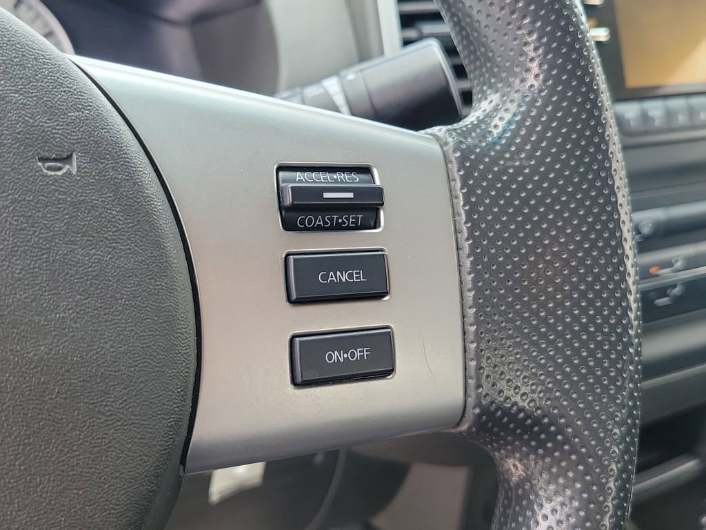 Used 2014 Nissan Frontier Desert Runner image 22