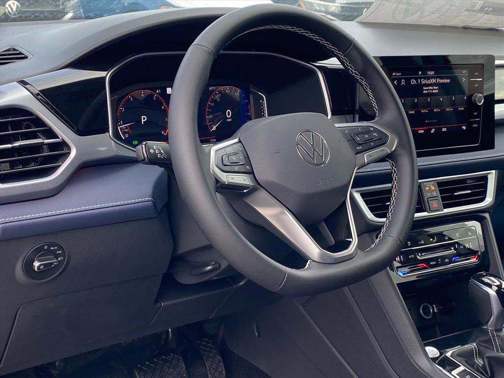 New 2026 Volkswagen Taos SEL AWD/4WD image 5