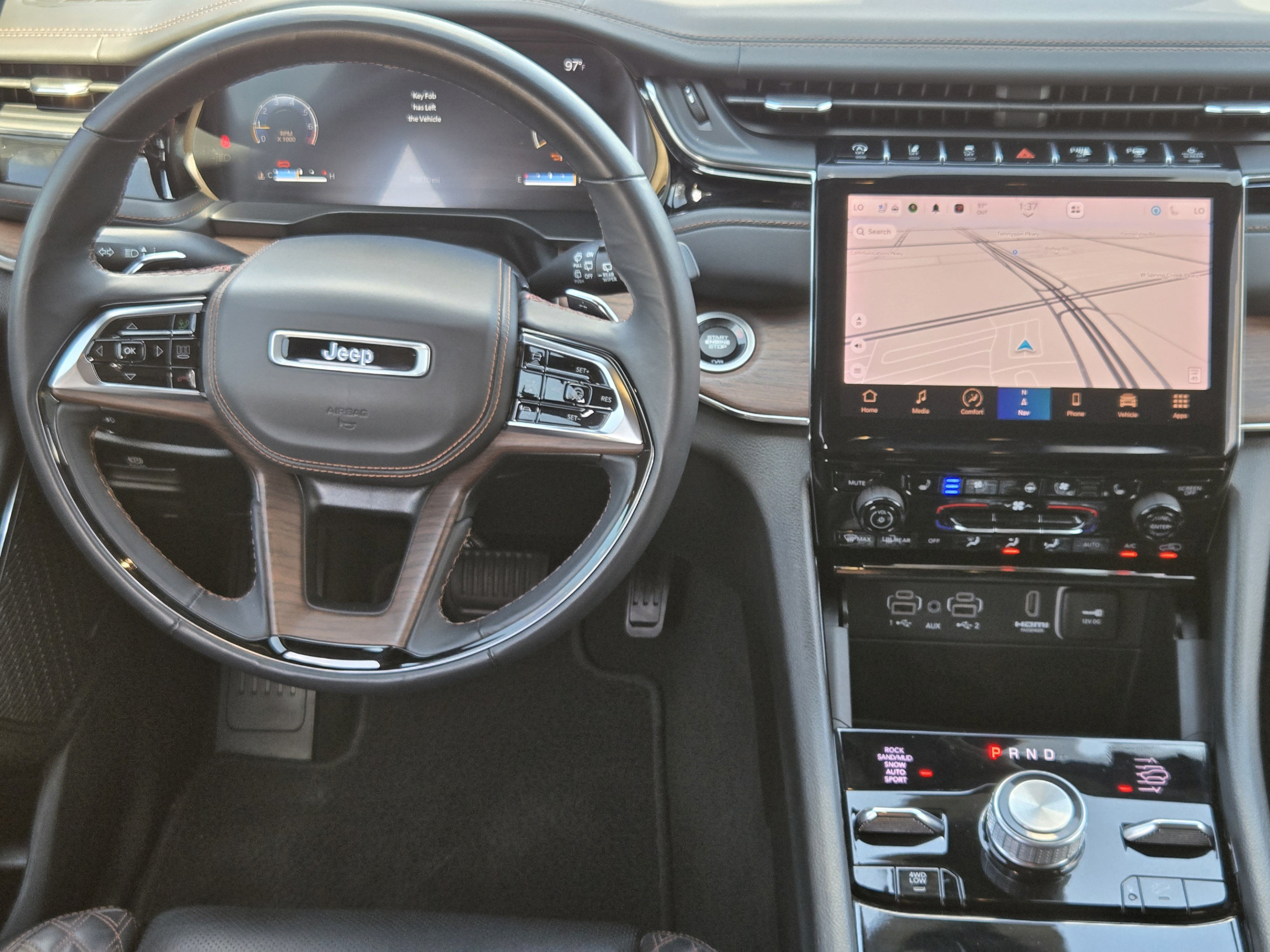 Used 2023 Jeep Grand Cherokee L Summit w/ Advanced Protech Group IV AWD/4WD image 21