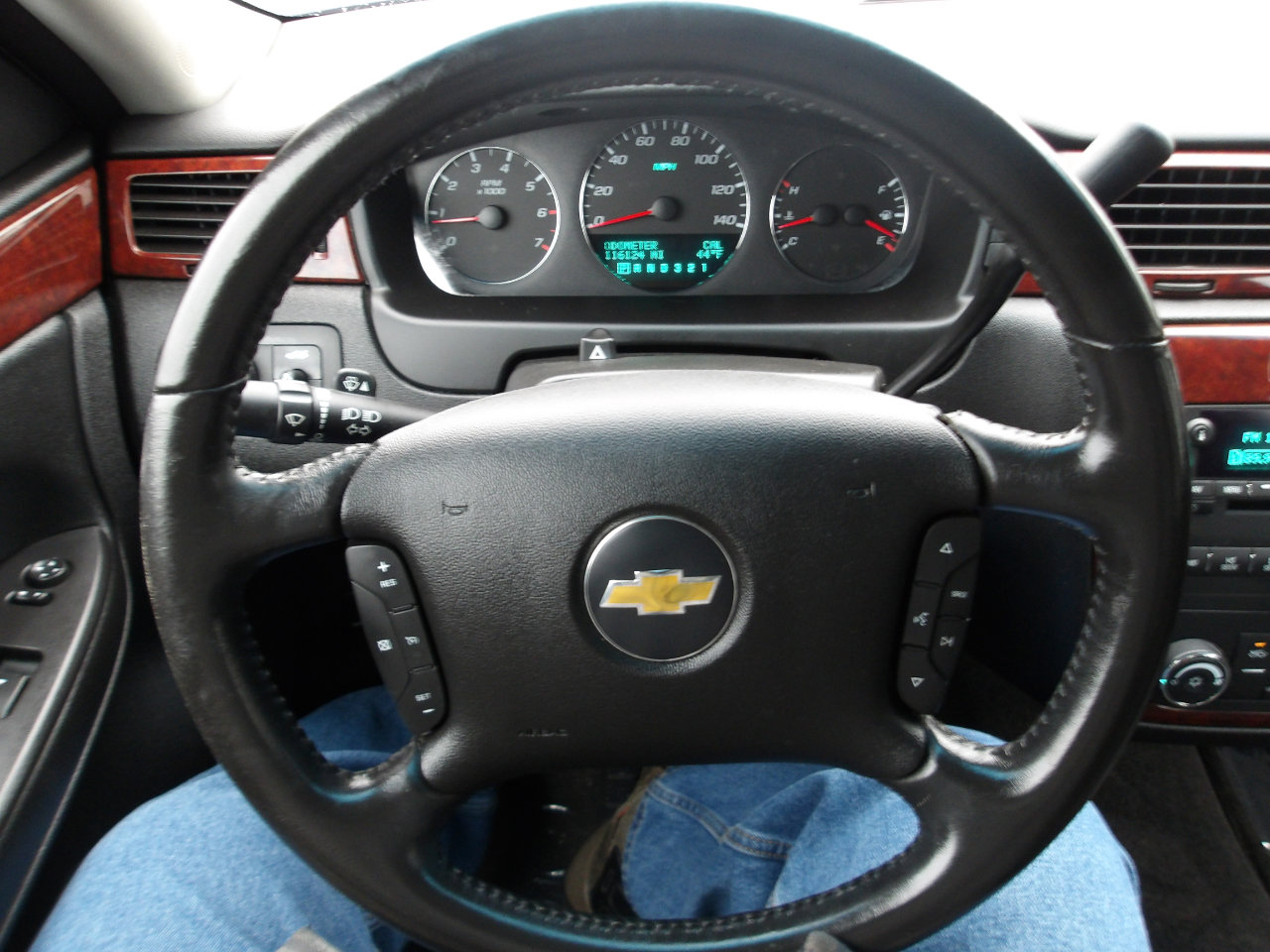 Used 2006 Chevrolet Impala LT w/ Preferred Equipment Group image 13