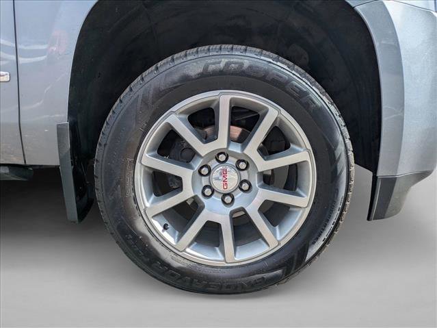 Used 2020 GMC Yukon XL Denali w/ Open Road Package AWD/4WD image 21