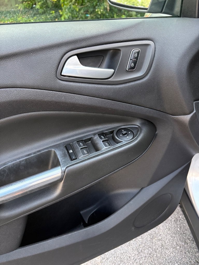 Used 2014 Ford Escape SE AWD/4WD image 11