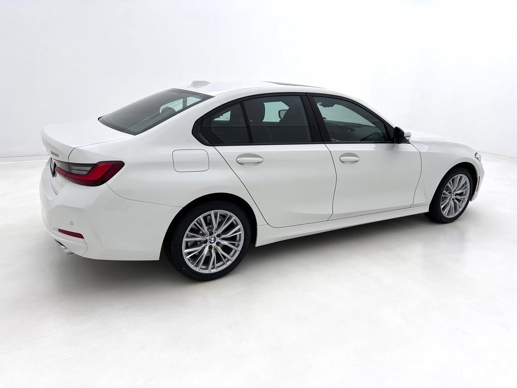 Certified 2023 BMW 330i xDrive Sedan w/ Convenience Package AWD/4WD image 6