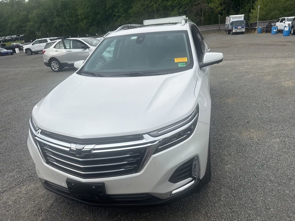 Certified 2024 Chevrolet Equinox Premier AWD/4WD image 2