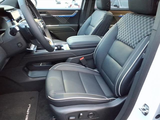 New 2026 GMC Acadia Denali w/ Super Cruise Package image 5