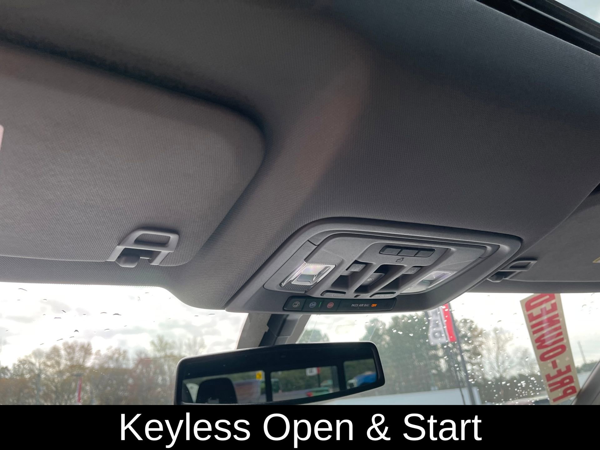 Used 2021 Chevrolet Silverado 2500 LTZ w/ LTZ Convenience Package AWD/4WD image 19