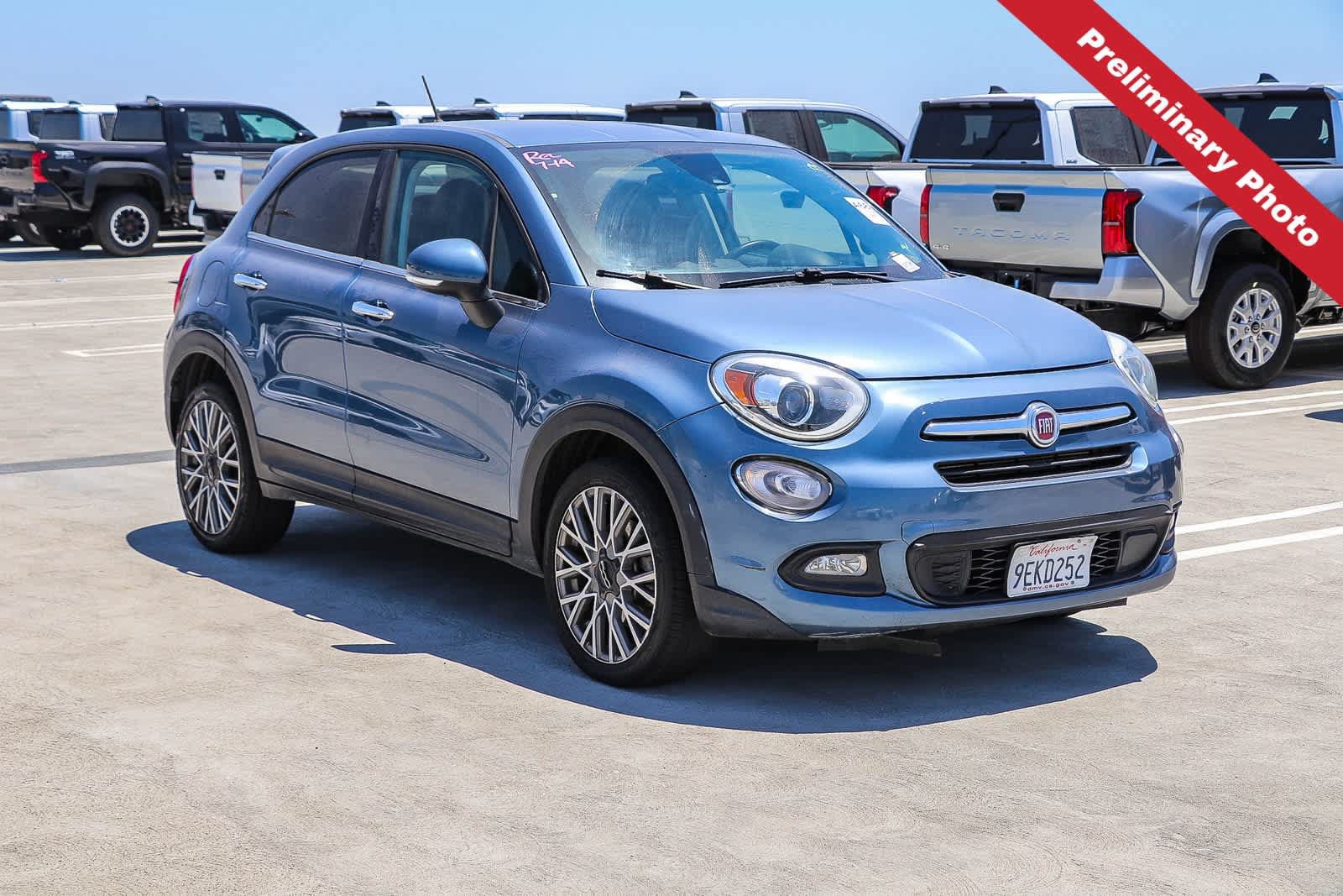 Used 2017 FIAT 500X Lounge w/ Advanced Safety Package FWD image 3