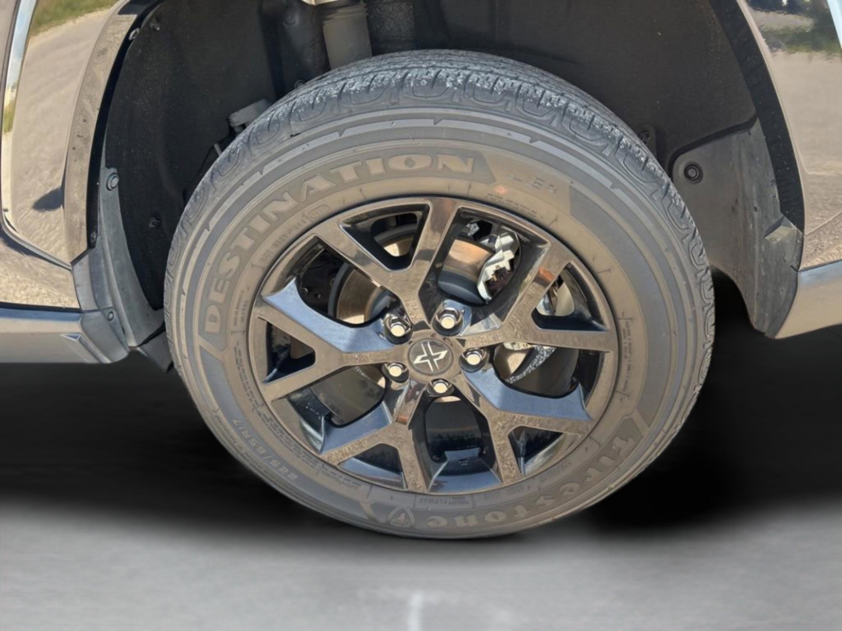 Used 2021 Toyota RAV4 XLE image 46