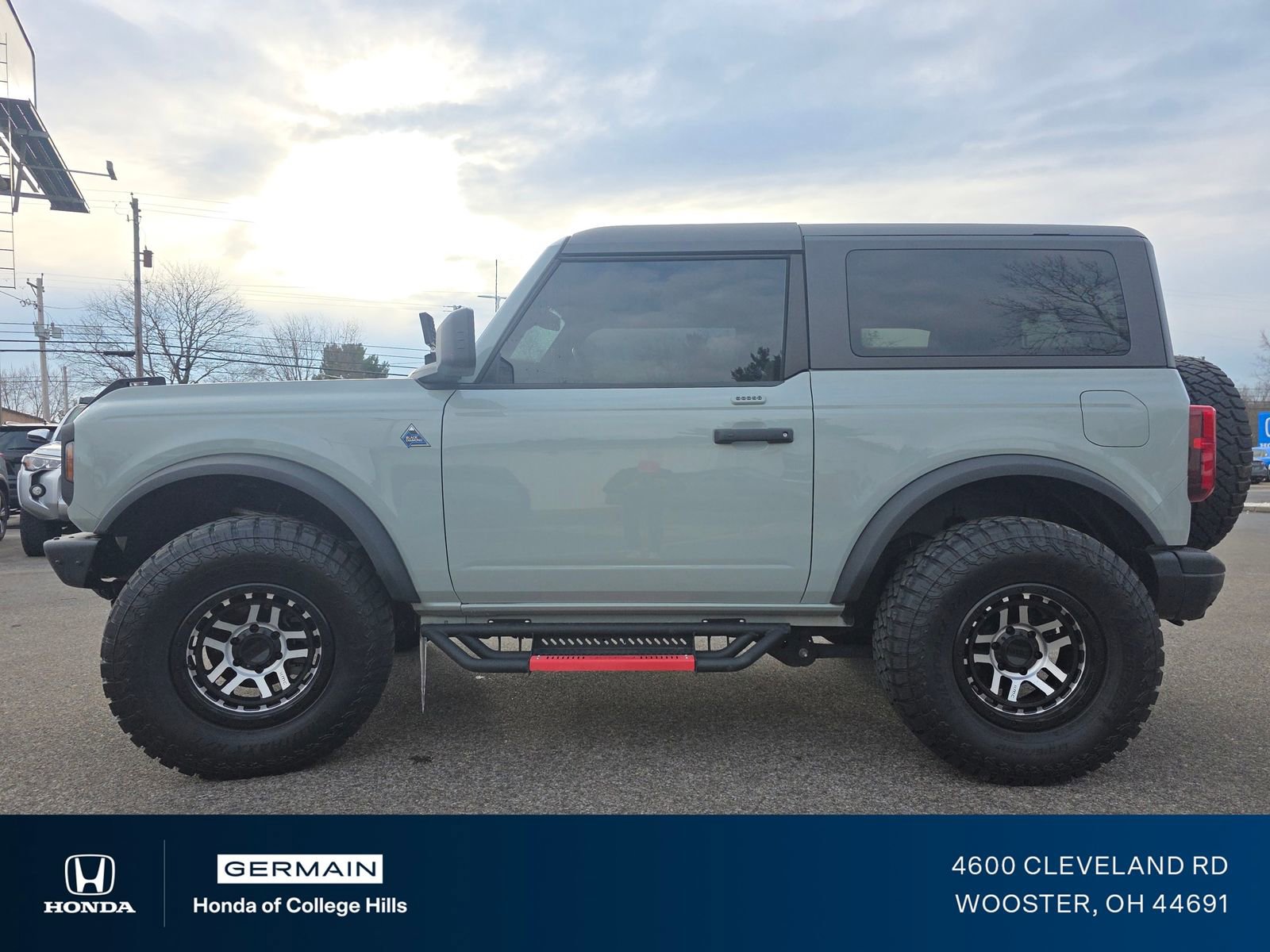 Used 2023 Ford Bronco Black Diamond image 13