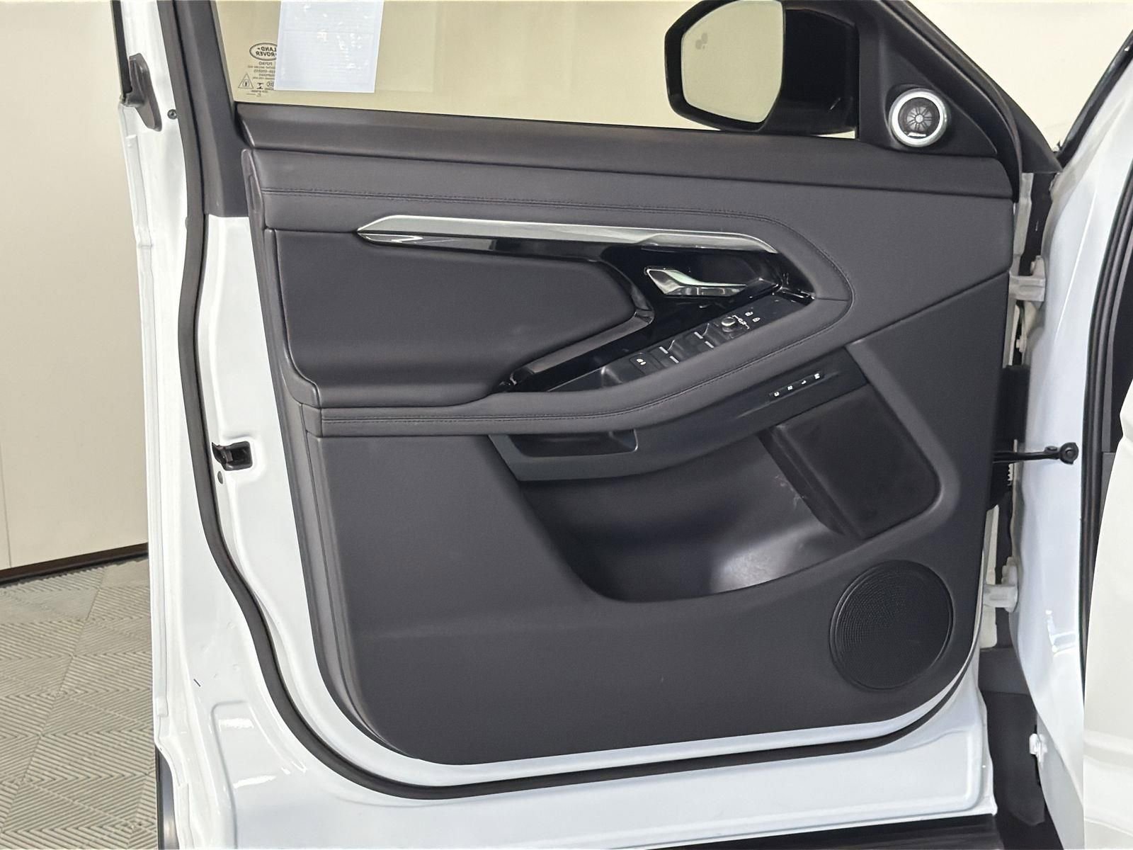 Certified 2022 Land Rover Range Rover Evoque S image 21