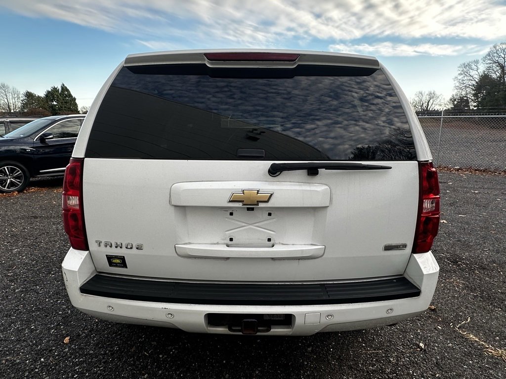 Used 2007 Chevrolet Tahoe LTZ w/ LTZ Preferred Equipment Group image 5