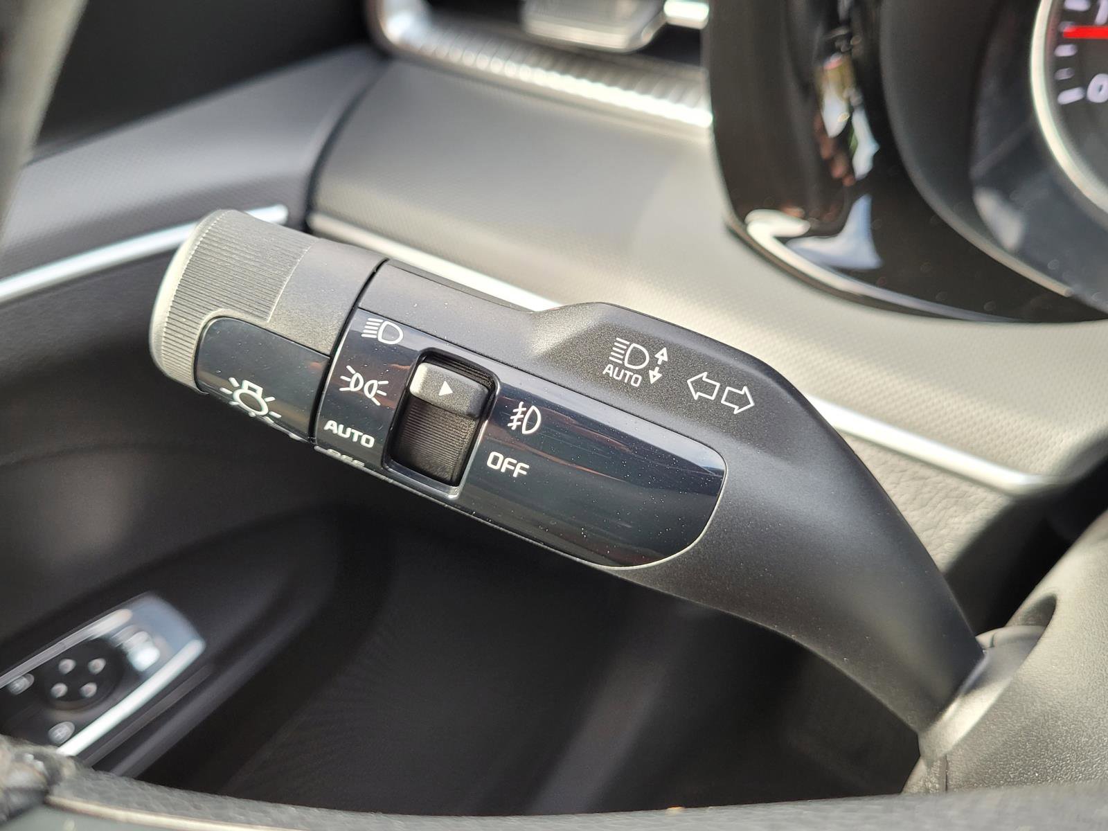 Used 2024 Kia K5 GT-Line w/ GT-Line Premium Package image 29