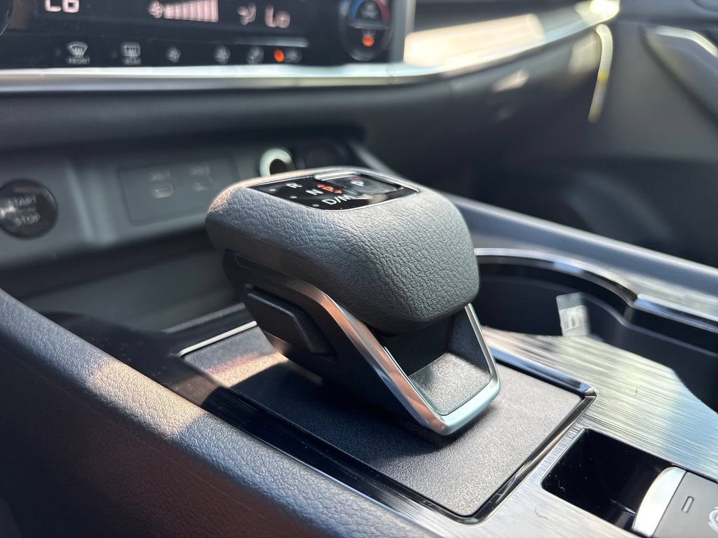 New 2026 Nissan Rogue SV AWD/4WD image 17