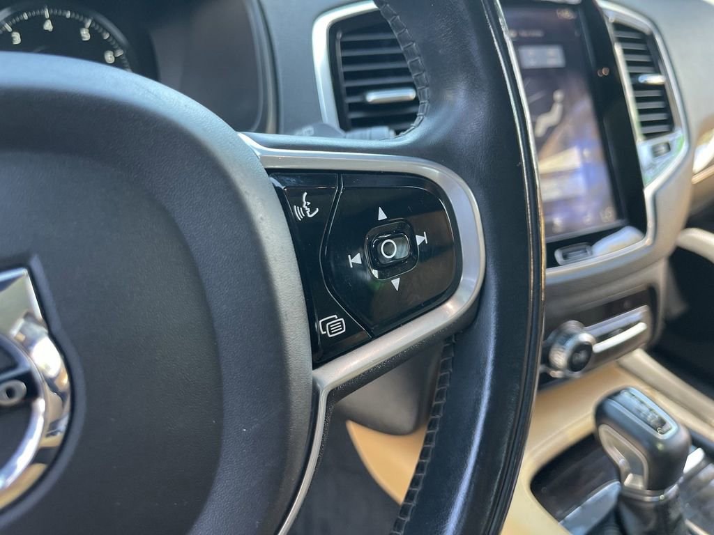 Used 2017 Volvo XC90 T6 Momentum w/ Vision Package AWD/4WD image 25