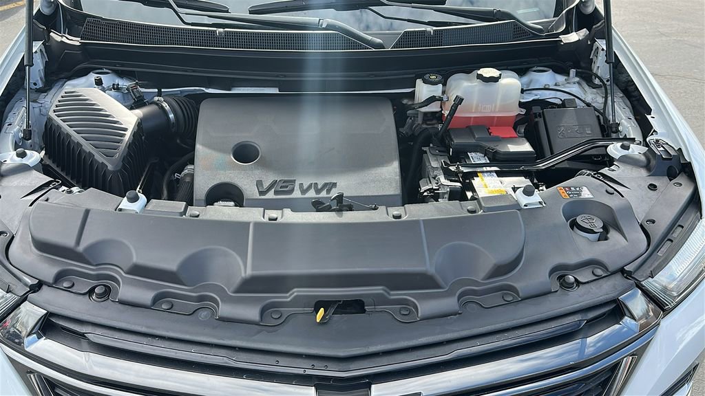 Certified 2023 Chevrolet Traverse LT w/ Midnight/Sport Edition image 35