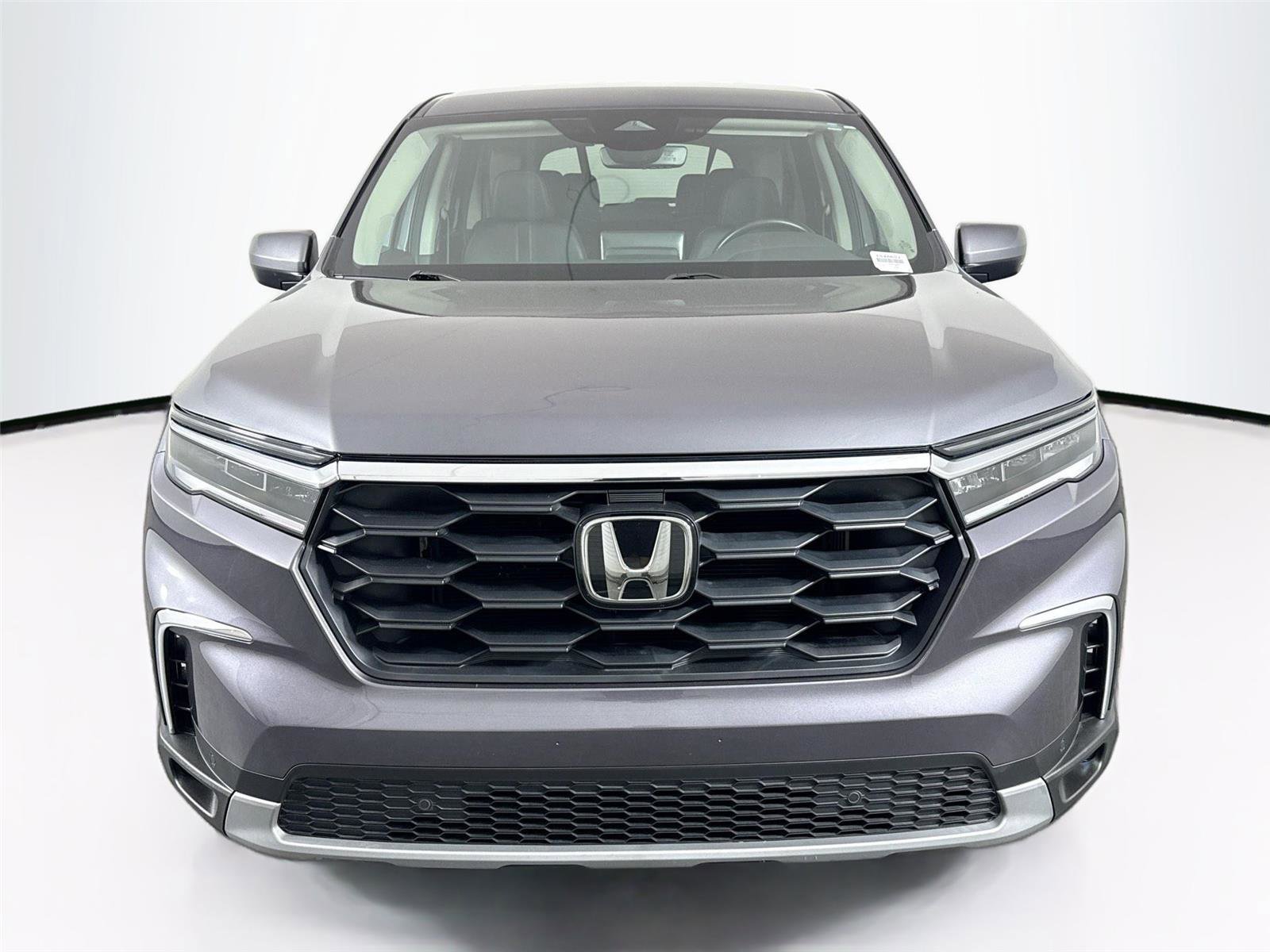 Used 2025 Honda Pilot EX-L image 8